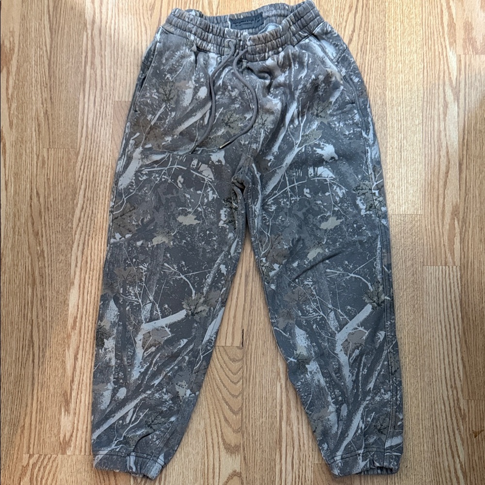 Abercrombie & Fitch Camouflage Joggers - Gray and Tan